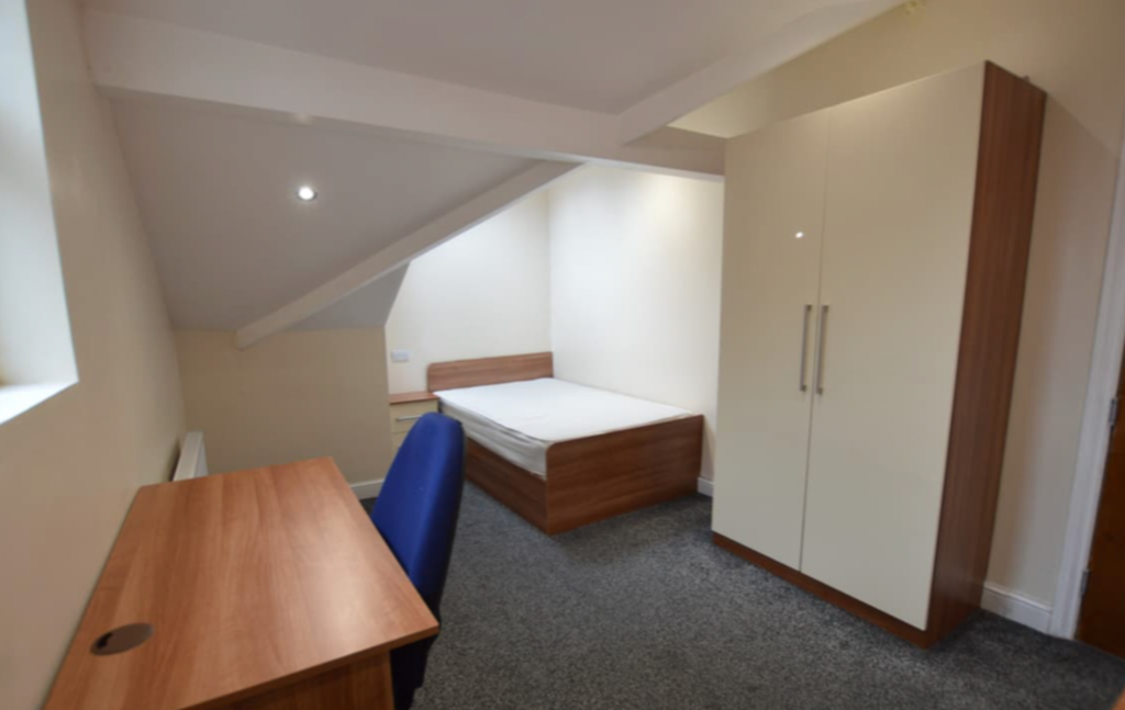 7 bedroom house for rent