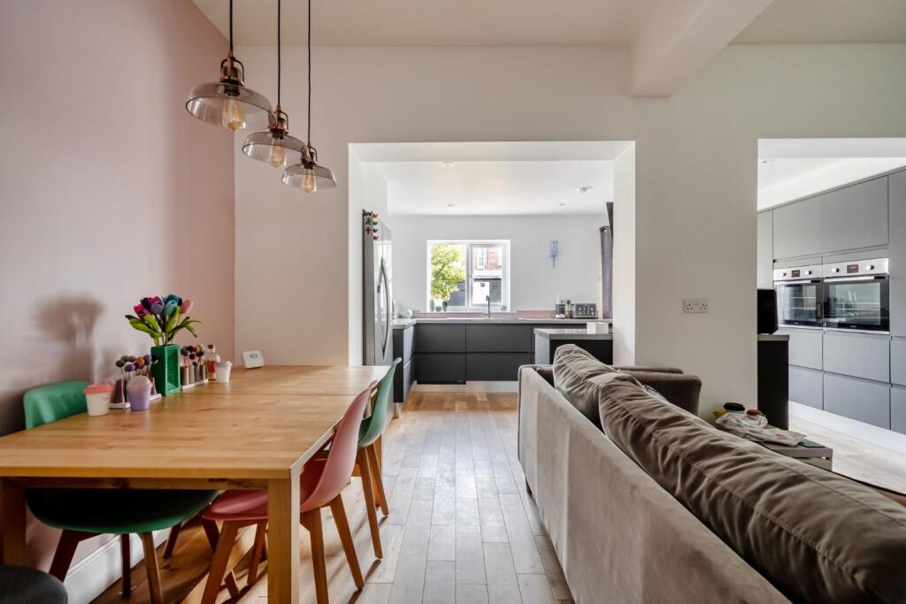 House in Portsmouth, North End - View 2