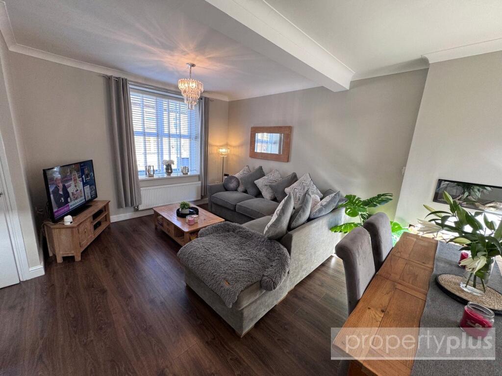 House in Cardiff, Cymmer - View 5