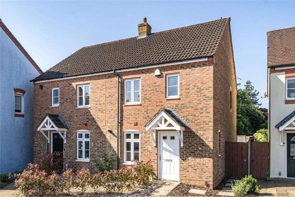 Main image of property: Barentin Way, Petersfield, Hampshire, GU31