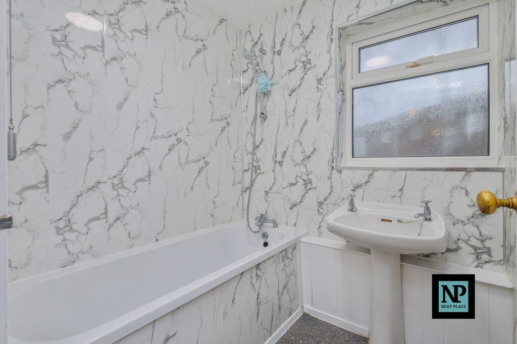 Additional image 10 of Carlcroft, Wilnecote, B77