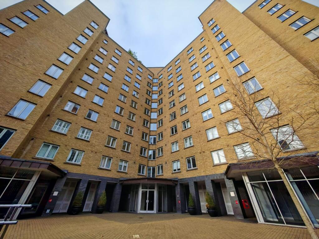 Main image of property: Westferry Road, Pierpoint Building, E14