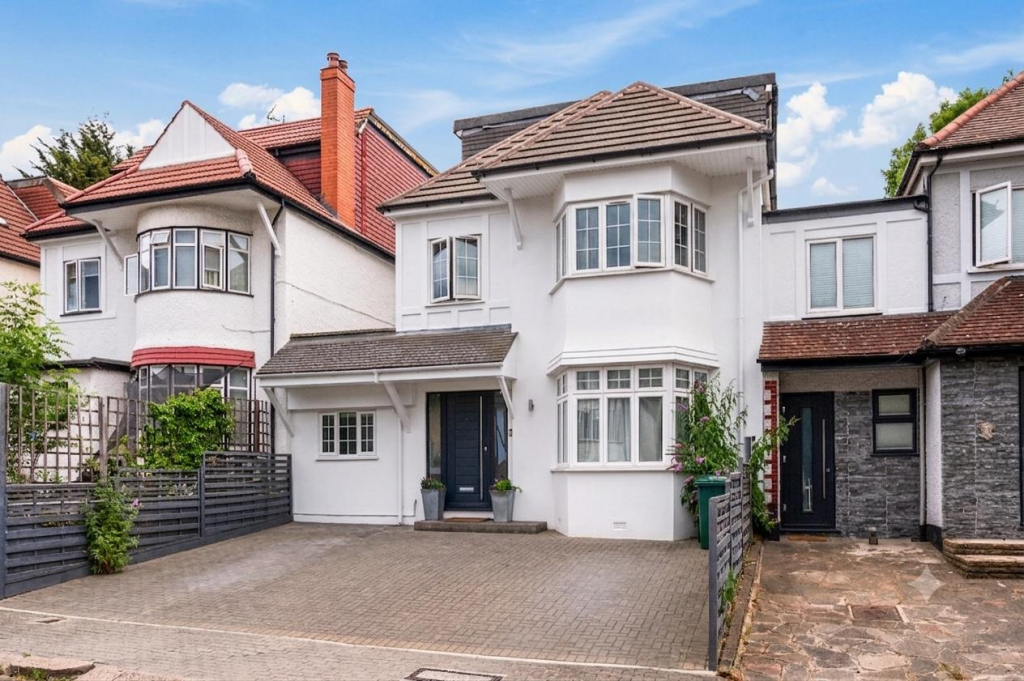 Main image of property: Colindeep Gardens, London