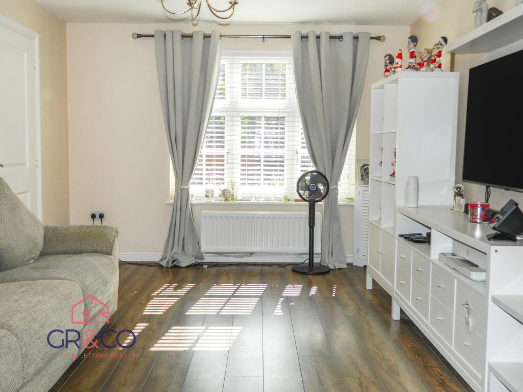 House in Ebbw Vale, Hilltop - View 4