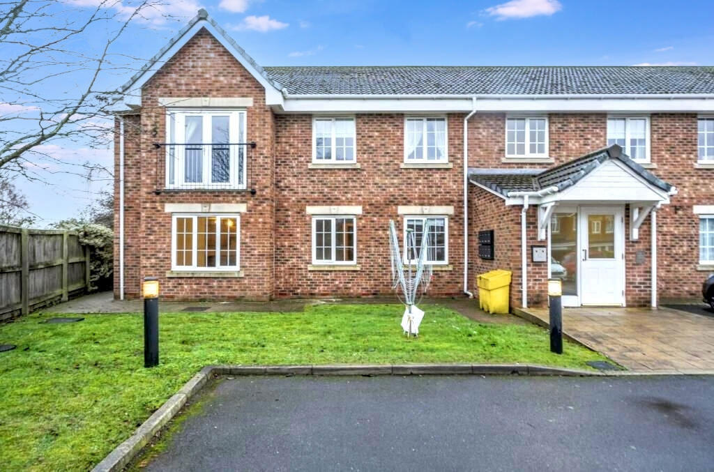 Main image of property: 155 Moat Way, Brayton, Selby, North Yorkshire, YO8 9TB