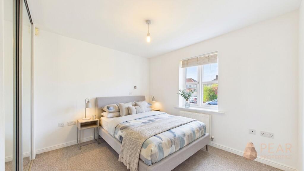 Apartment in Hastings Court Harbour Way - View 4
