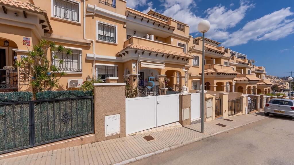 Main image of property: Valencia, Alicante, Villamartin