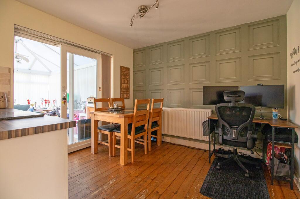 House in Doncaster - View 5