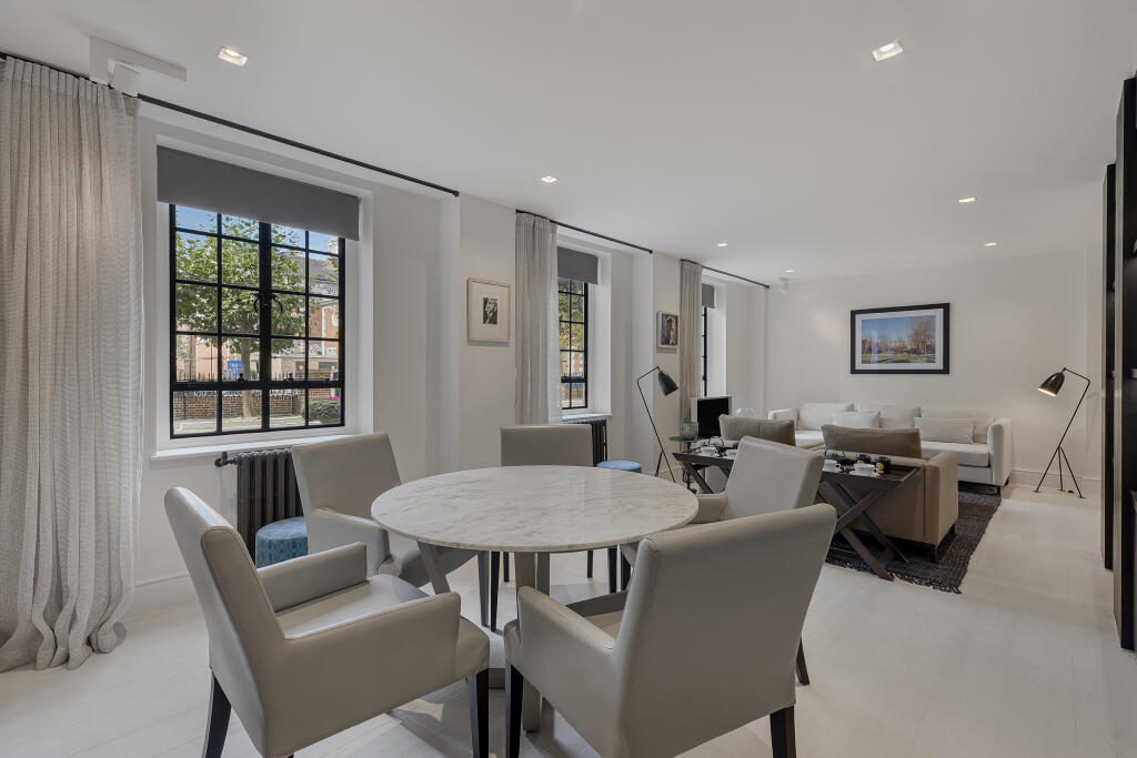 Apartment in London - More