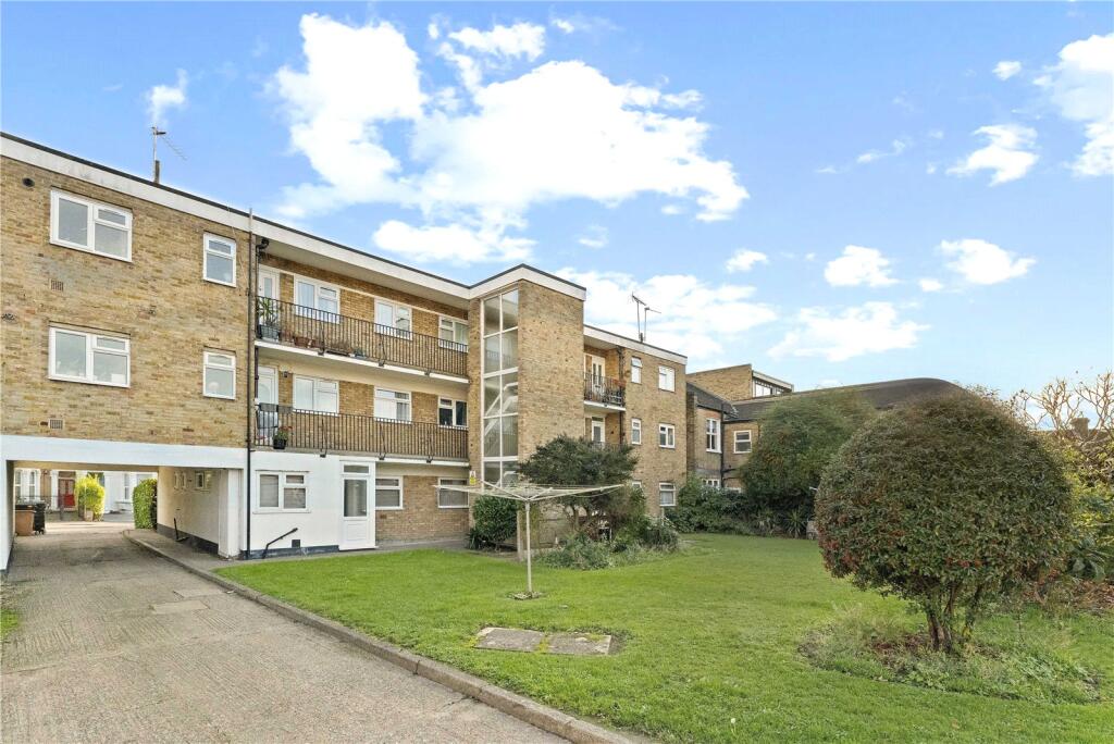 Apartment in London - View 2