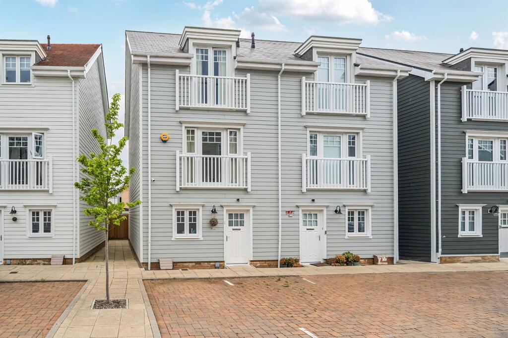 Main image of property: Maine Street, Reading, RG2