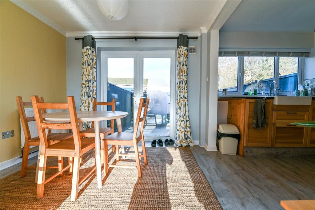 Thornham Road, Ashley, New Milton, Hampshire, BH25 photo 3