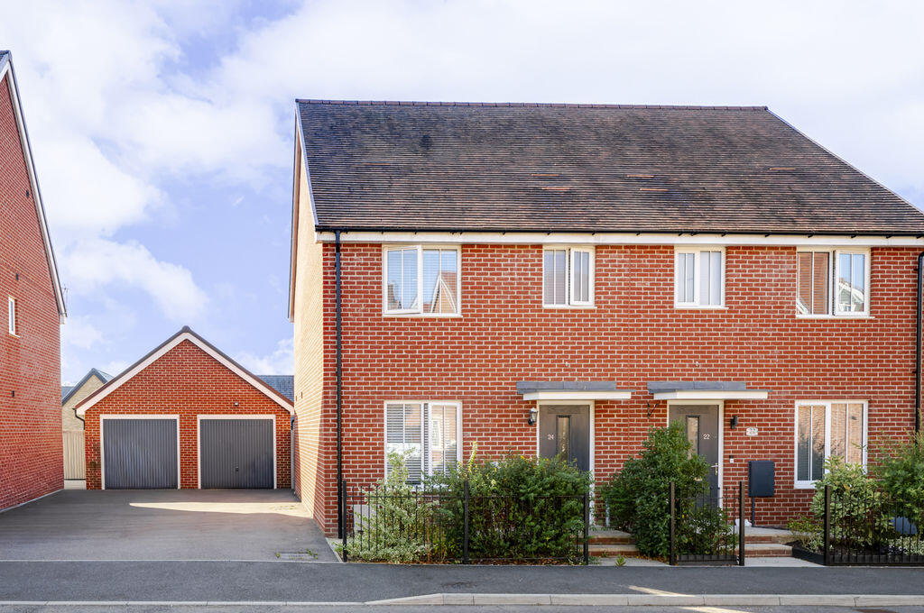 House in Uckfield, Ridgewood