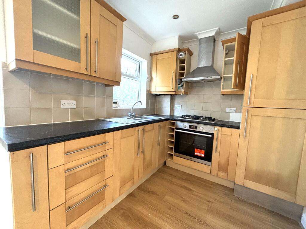 Torre Avenue, Northfield, B31 - View 5