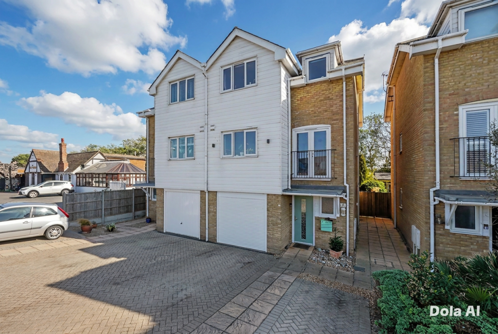 Main image of property: Marine Parade, Sheerness, ME12 2BX