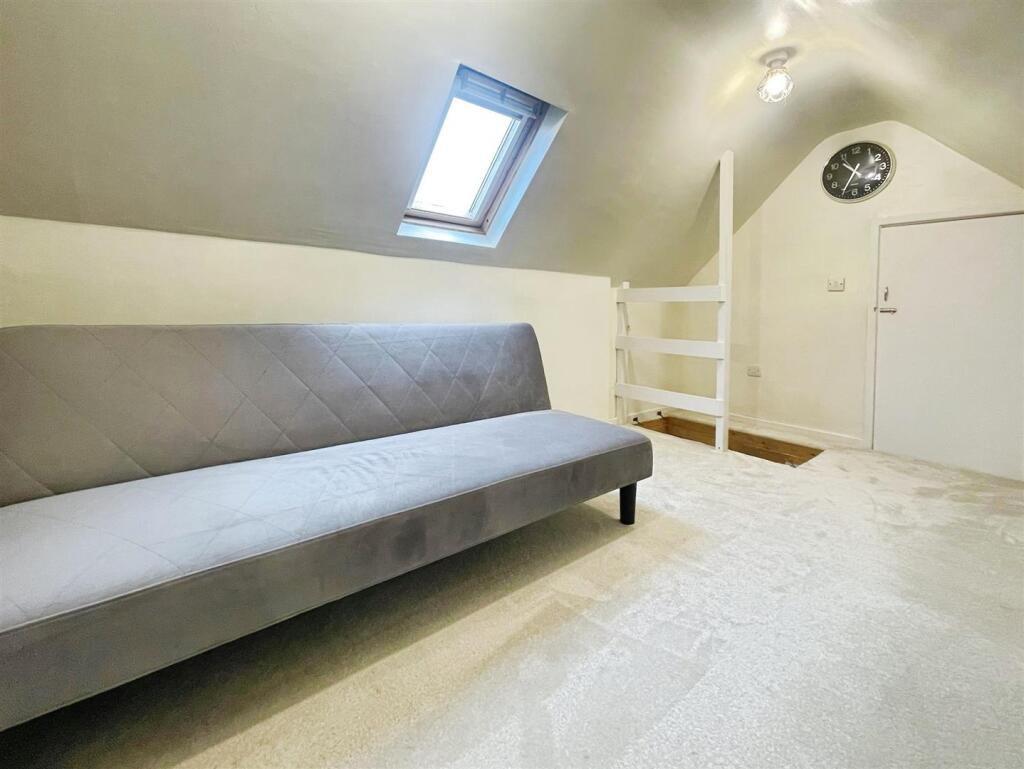 Additional image 23 of Scholars Walk, Bradford, BD2 3AF