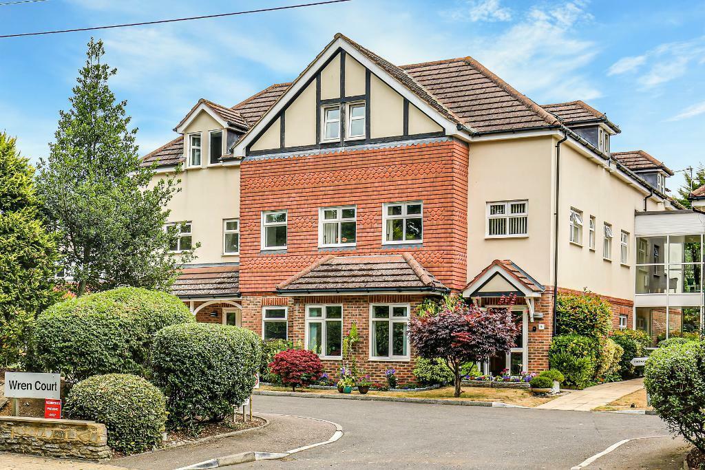 Main image of property: Limpsfield Road, Warlingham, Surrey, CR6 9RL