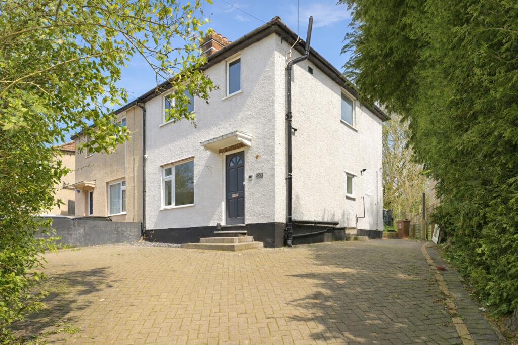 Dellfield, St. Albans, Hertfordshire, AL1