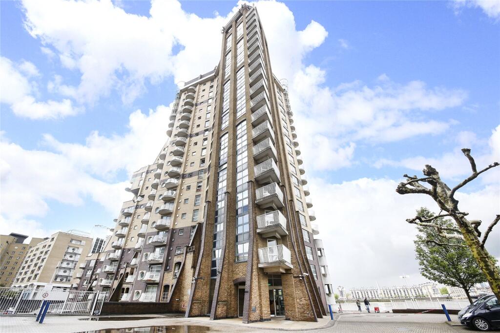 Main image of property: Cascades Tower, 4 Westferry Road, Canary Wharf, London, E14