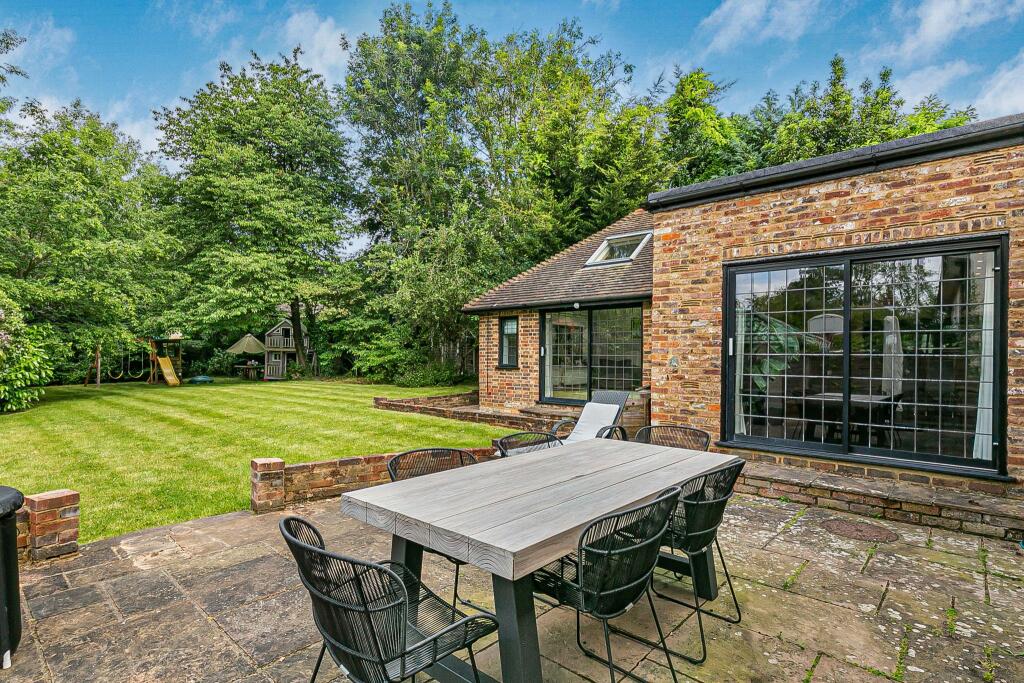 Additional image 21 of Kentish Lane, Brookmans Park, AL9