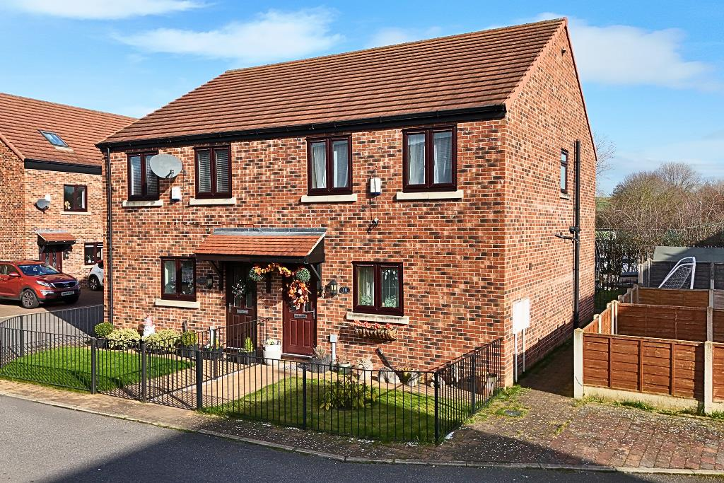 Main image of property: Waterpark View, Kinsley, Pontefract