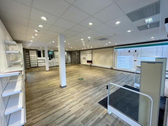 Retail area to fr...