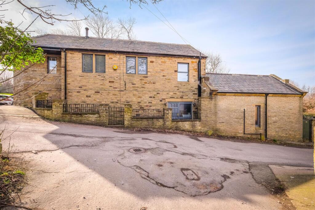 Additional image 26 of Lower Wyke Green, Wyke, Bradford