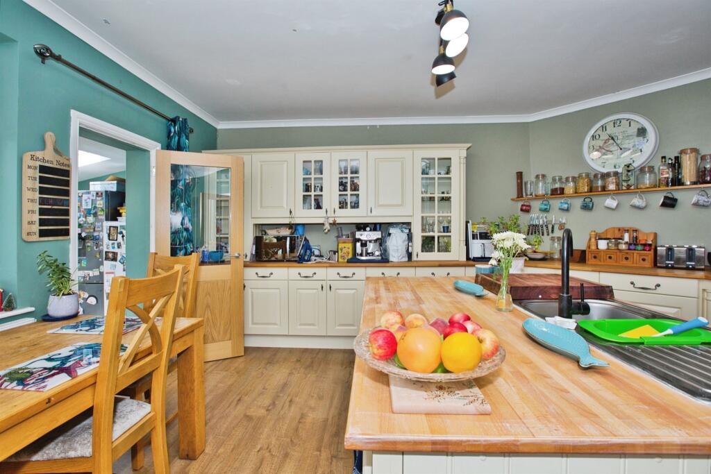 Additional image 5 of Danielsfield Road, Yeovil