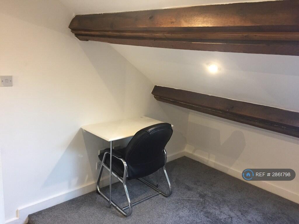 House in Leeds - View 5