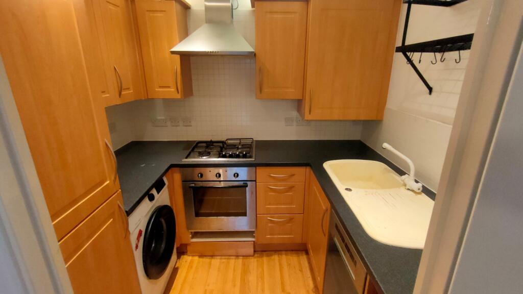 Ingot Close, Brymbo, Wrexham, LL11 photo 4