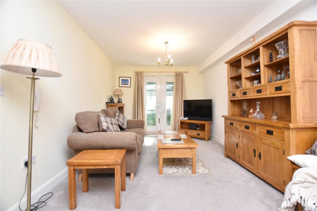 Apartment in Stockport - View 4