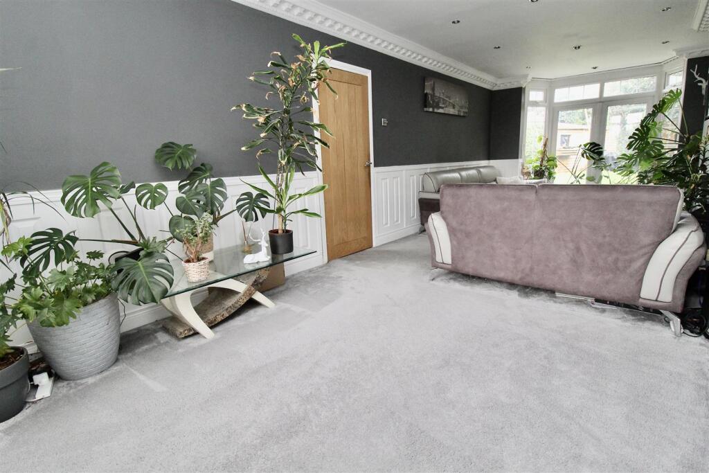 Elmfield Road, Castle Bromwich, Birmingham photo 4