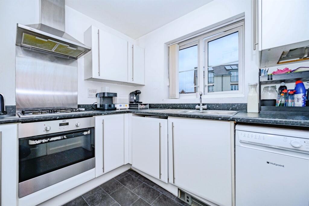 House in Watford - View 2