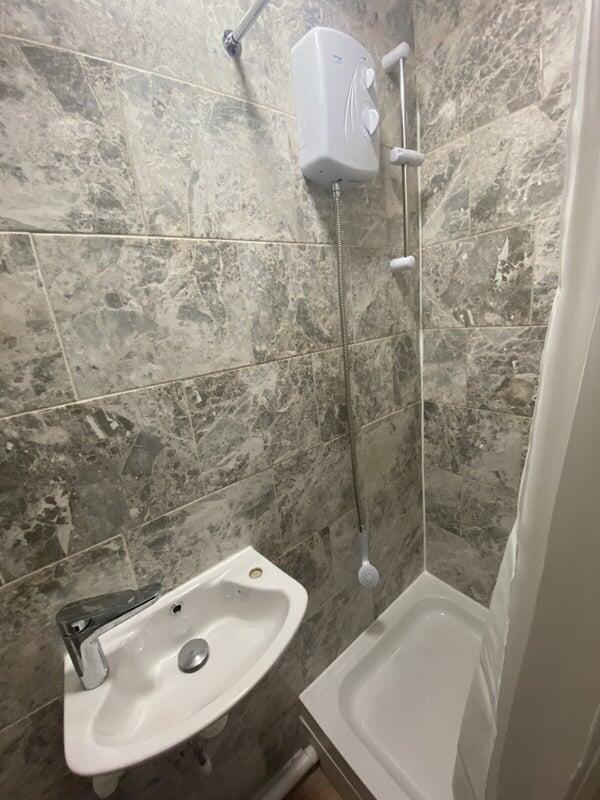 Apartment in London - View 3