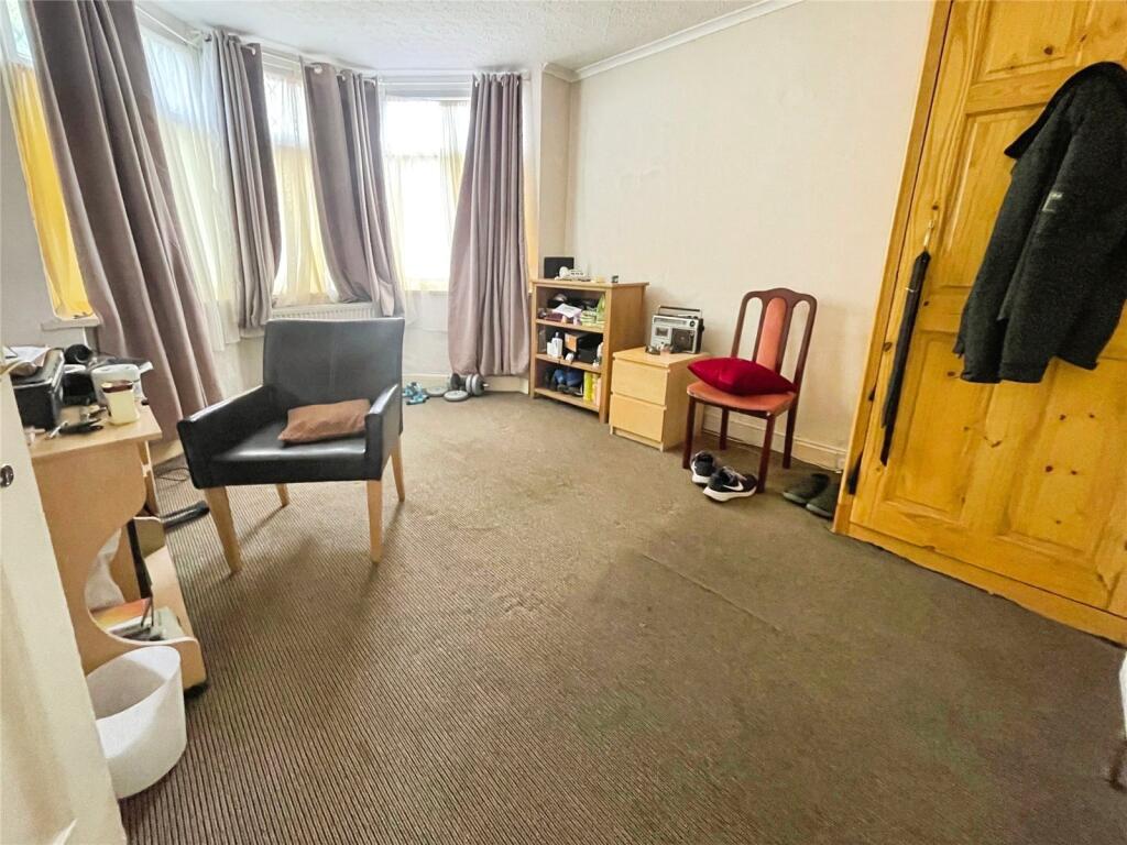 House in Wolverhampton, West Midlands - View 2