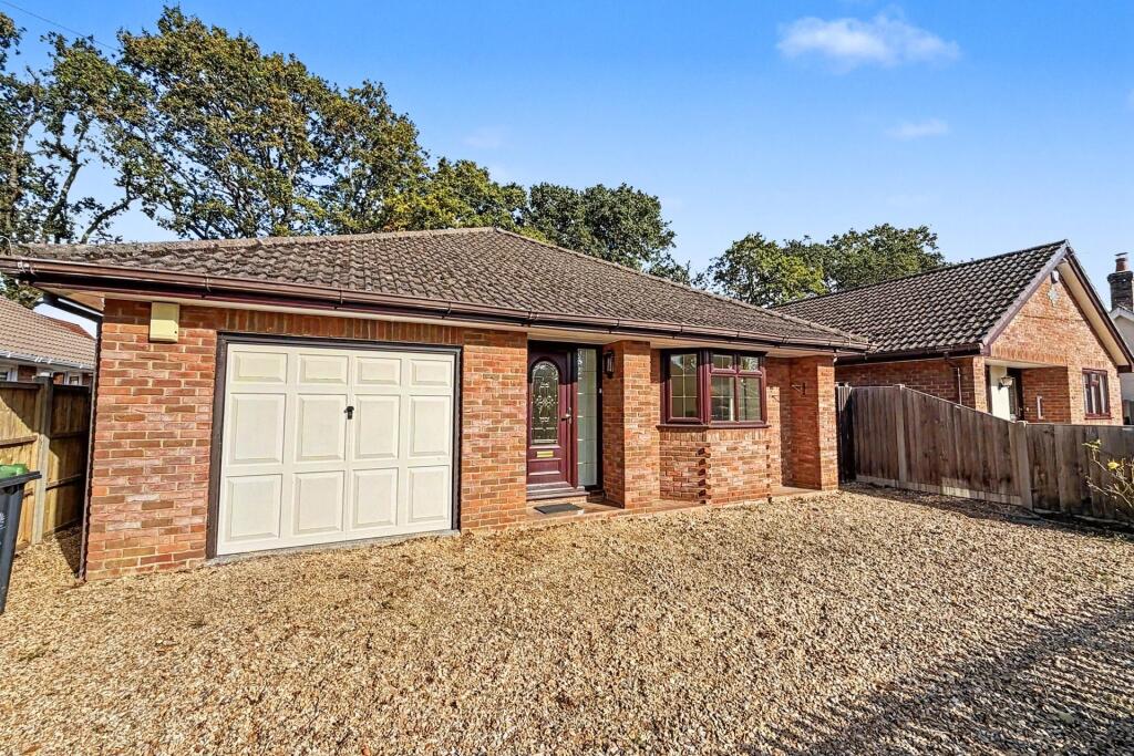 3-bed detached on Verwood, £465,000