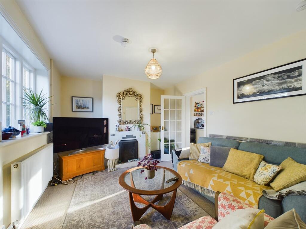 House in Stevenage - View 2