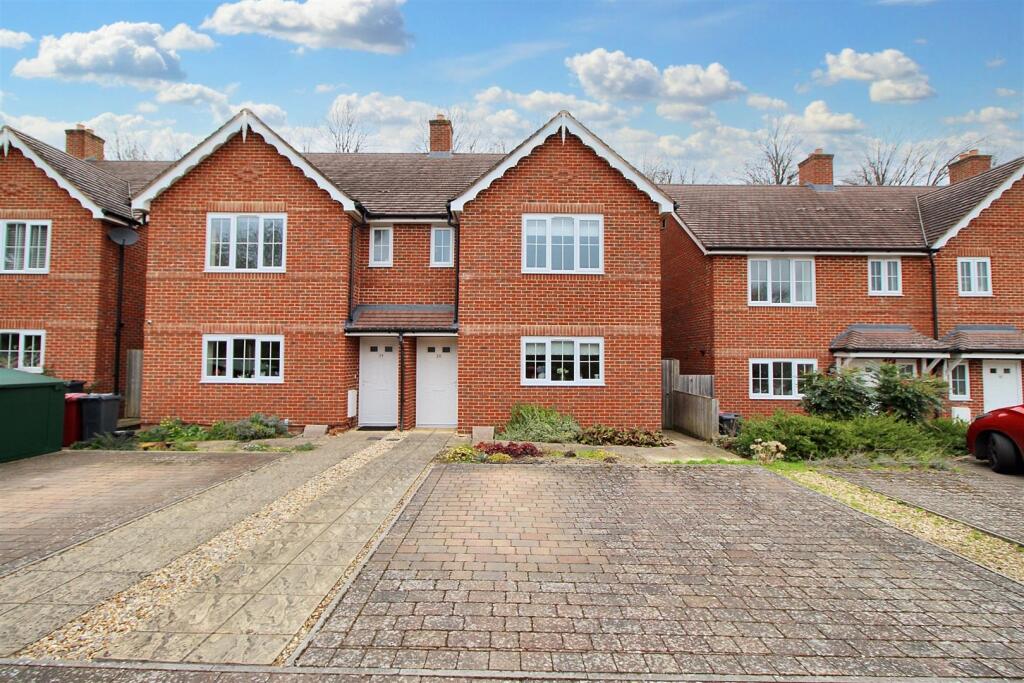 Main image of property: Larissa Close, Tilehurst, Reading