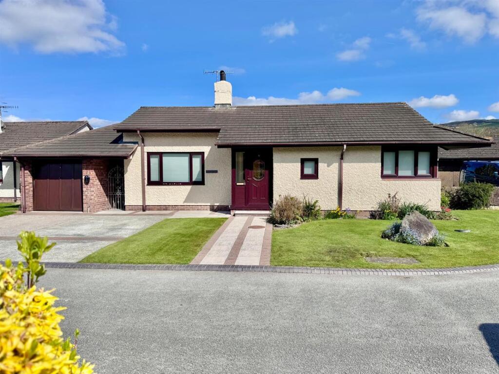 Main image of property: Llys Y Wylan, Llanrwst