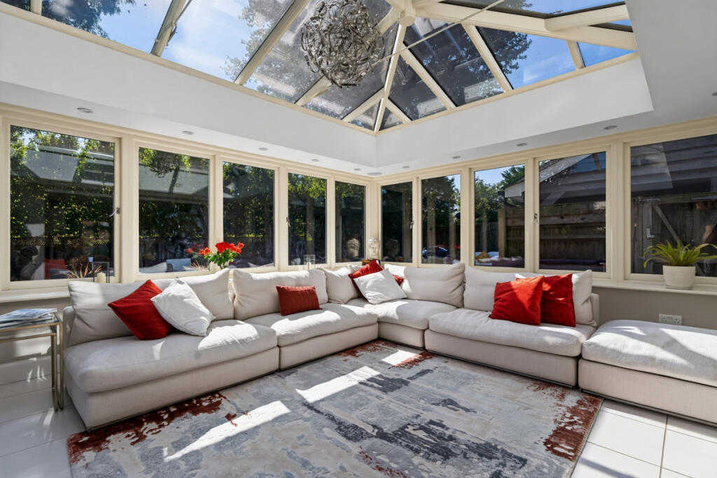 House in Cherwell, Bloxham - View 4