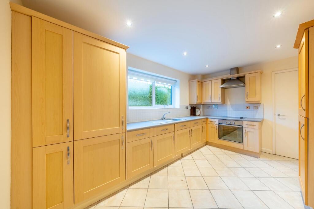 Apartment in Gedling, Burton Joyce - More