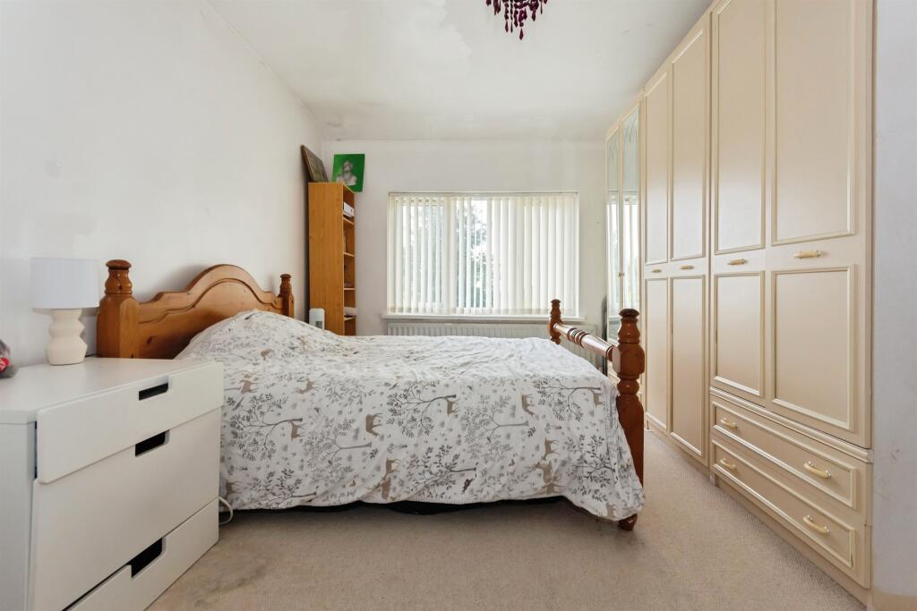 House in Sandwell, West Midlands - View 5