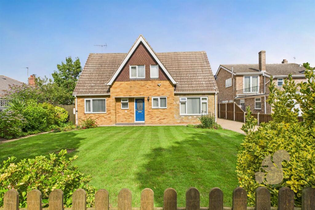 Main image of property: Seaview Avenue, West Mersea