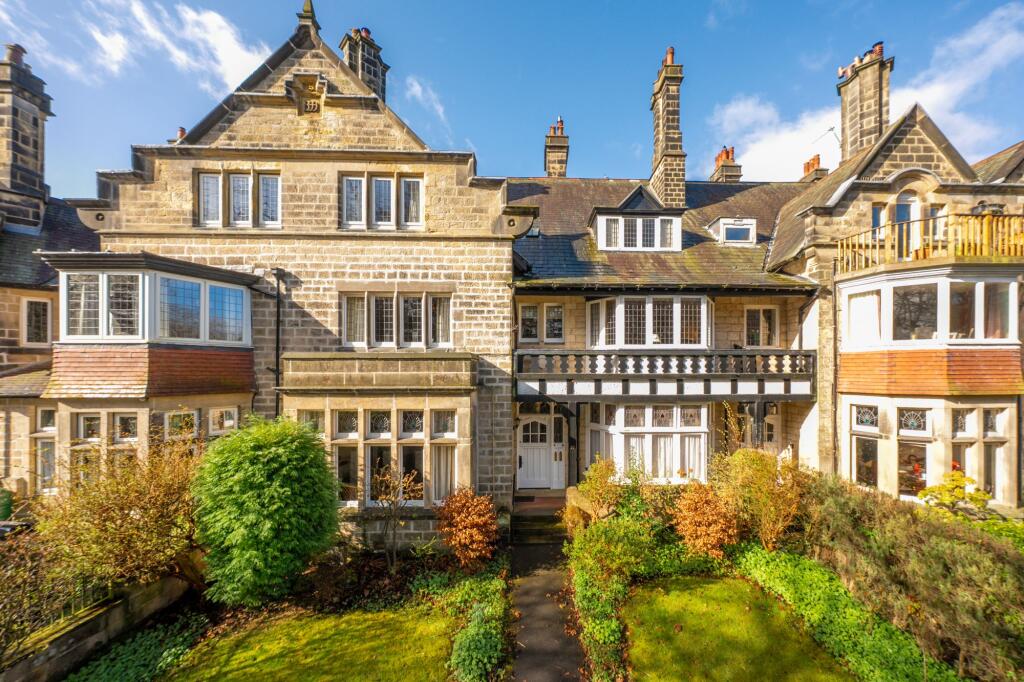Main image of property: Park Avenue, Harrogate, HG2