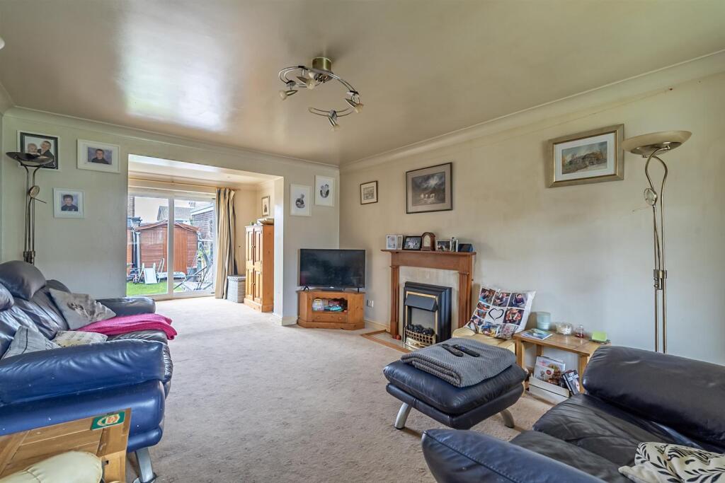Keble Gardens, Bishopthorpe, York, YO23 2TB photo 4