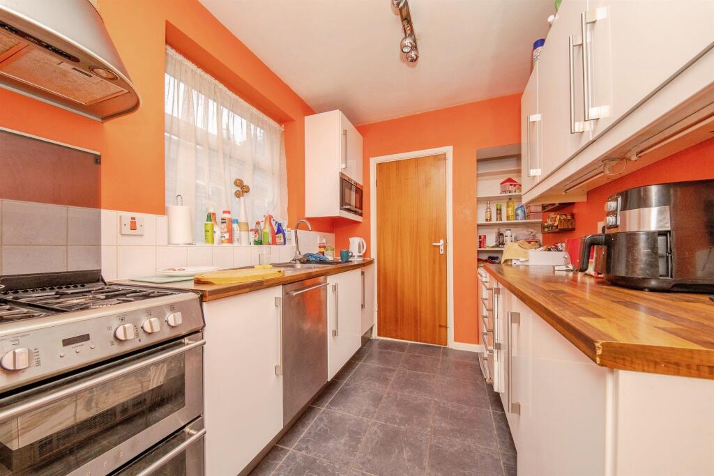 House in Ipswich - View 5