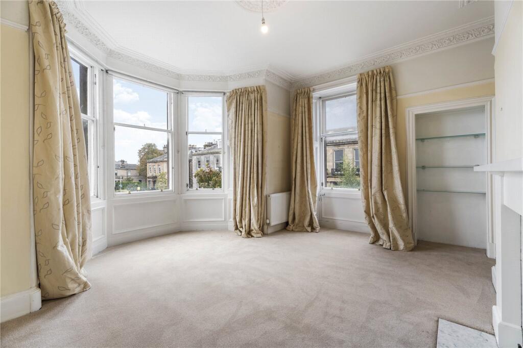 Apartment in Edinburgh, Goldenacre, Inverleith - View 2