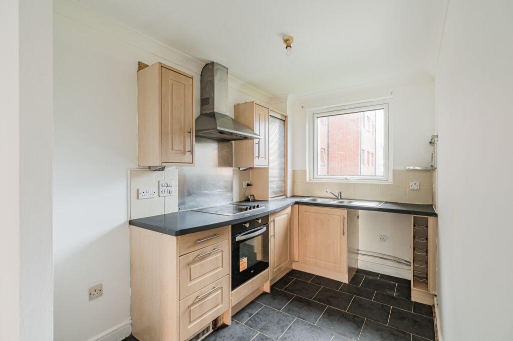 Apartment in Edinburgh - View 4