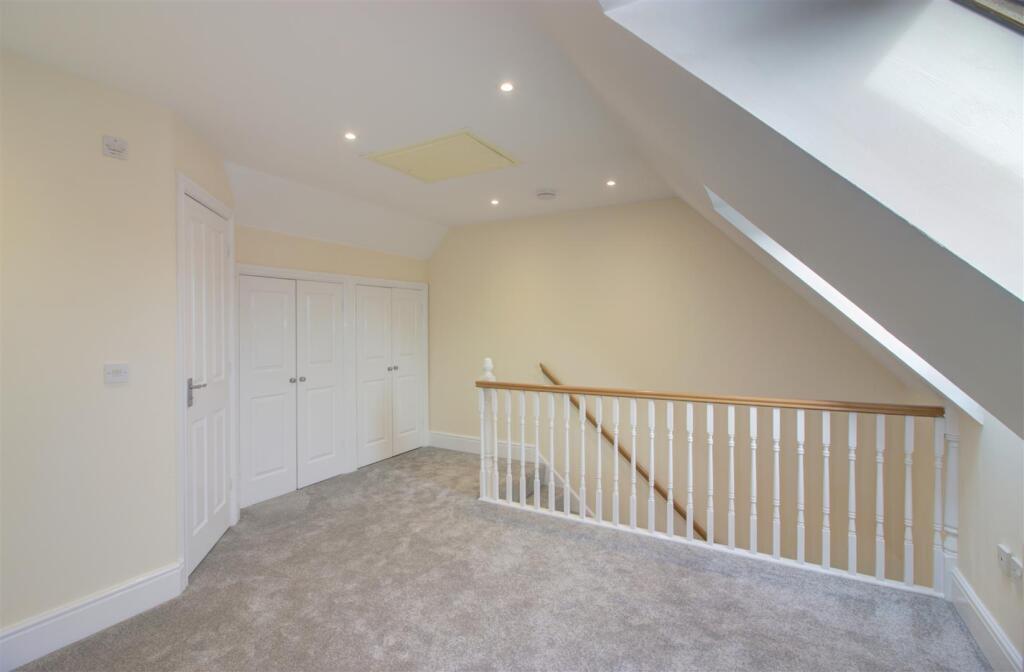 House in Malmesbury, Wiltshire - More