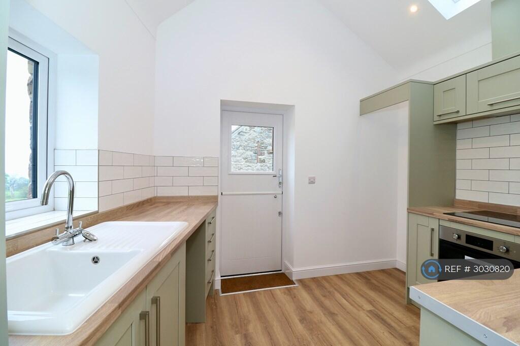 House in Llandudno, Denbighshire - View 3